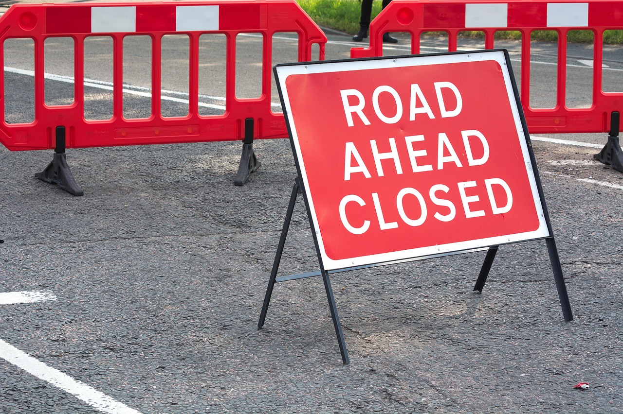 road sign, red, warning, caution, street, closed, road, construction, safety, traffic, gray road, gray construction, gray safety, gray closed